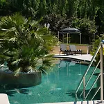 Hotel Château Camiac-et-Saint-Denis