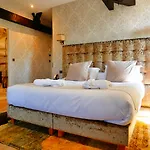 Château Hotel