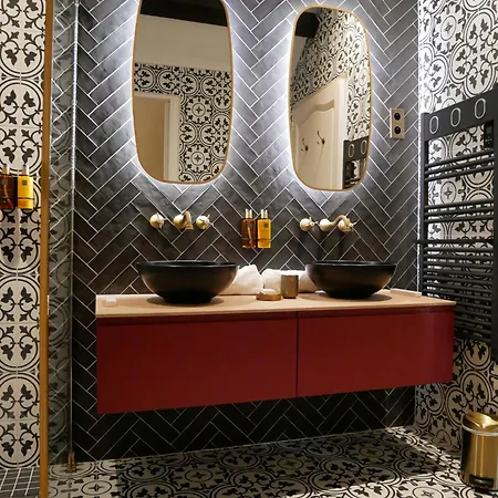 Chateau * Camiac-et-Saint-Denis