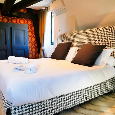 Chateau Camiac-et-Saint-Denis