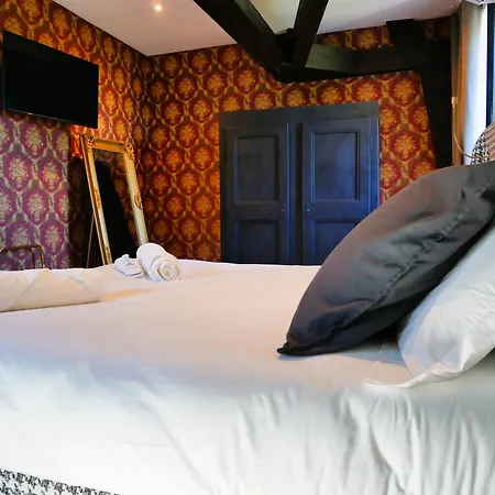Hotel Chateau