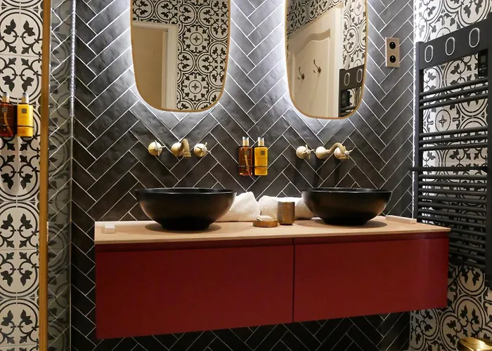 Château * Camiac-et-Saint-Denis