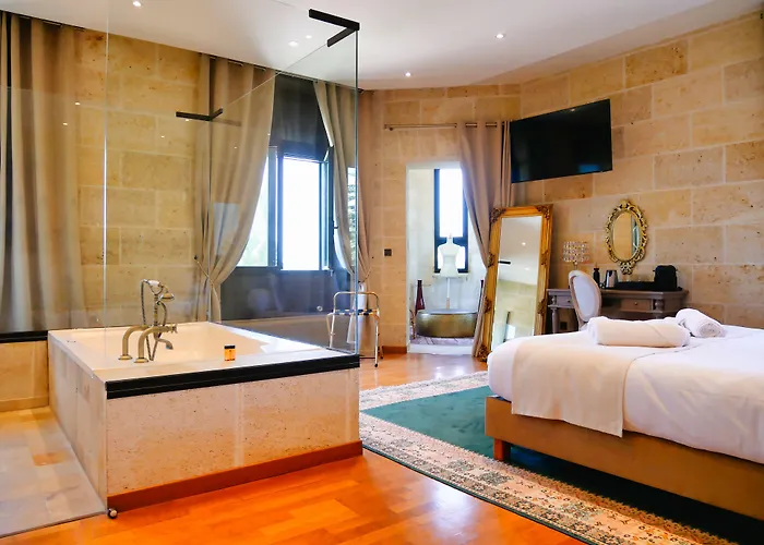 Hotel Château Camiac-et-Saint-Denis